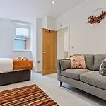 3 Bed Room Central Apt In Jewellery Quarter