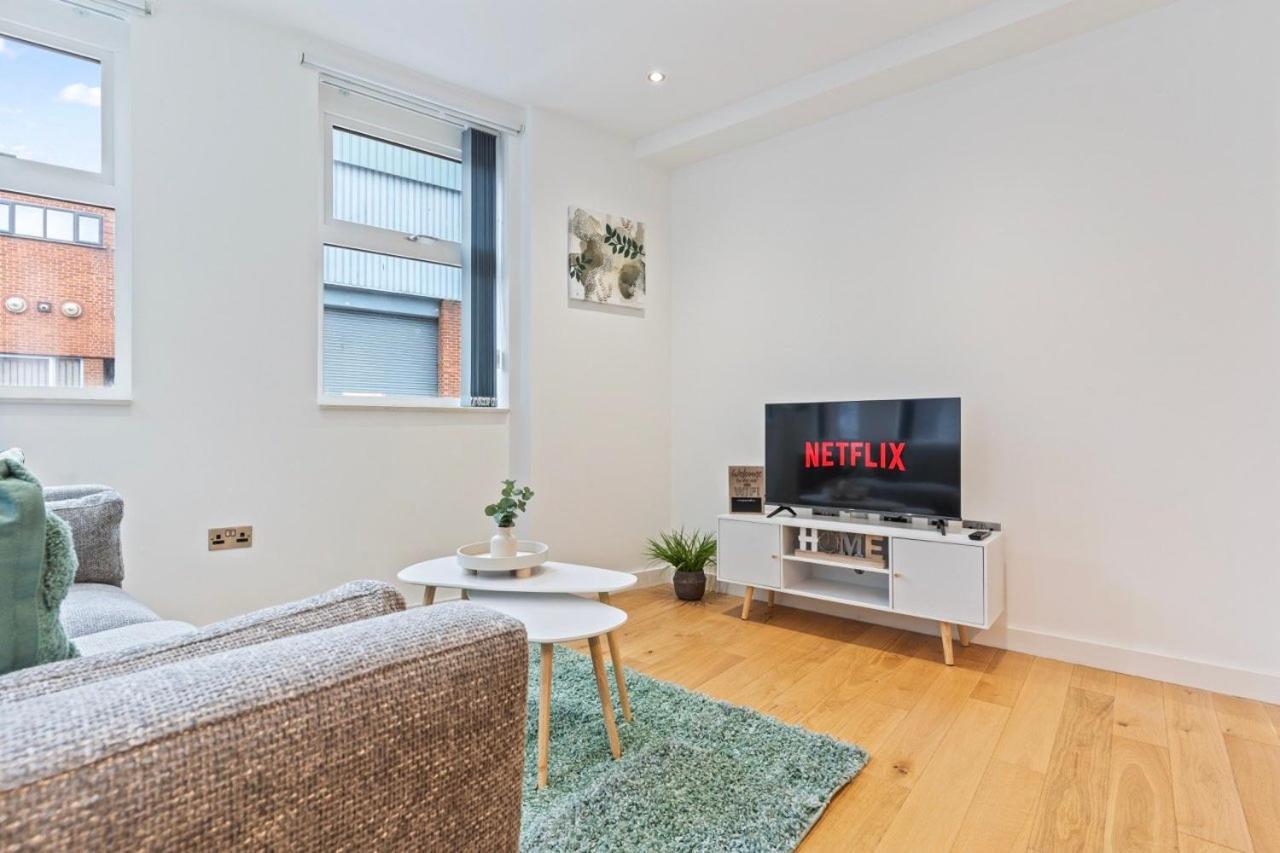 3 Bed Central Apt In Jewellery Quarter *