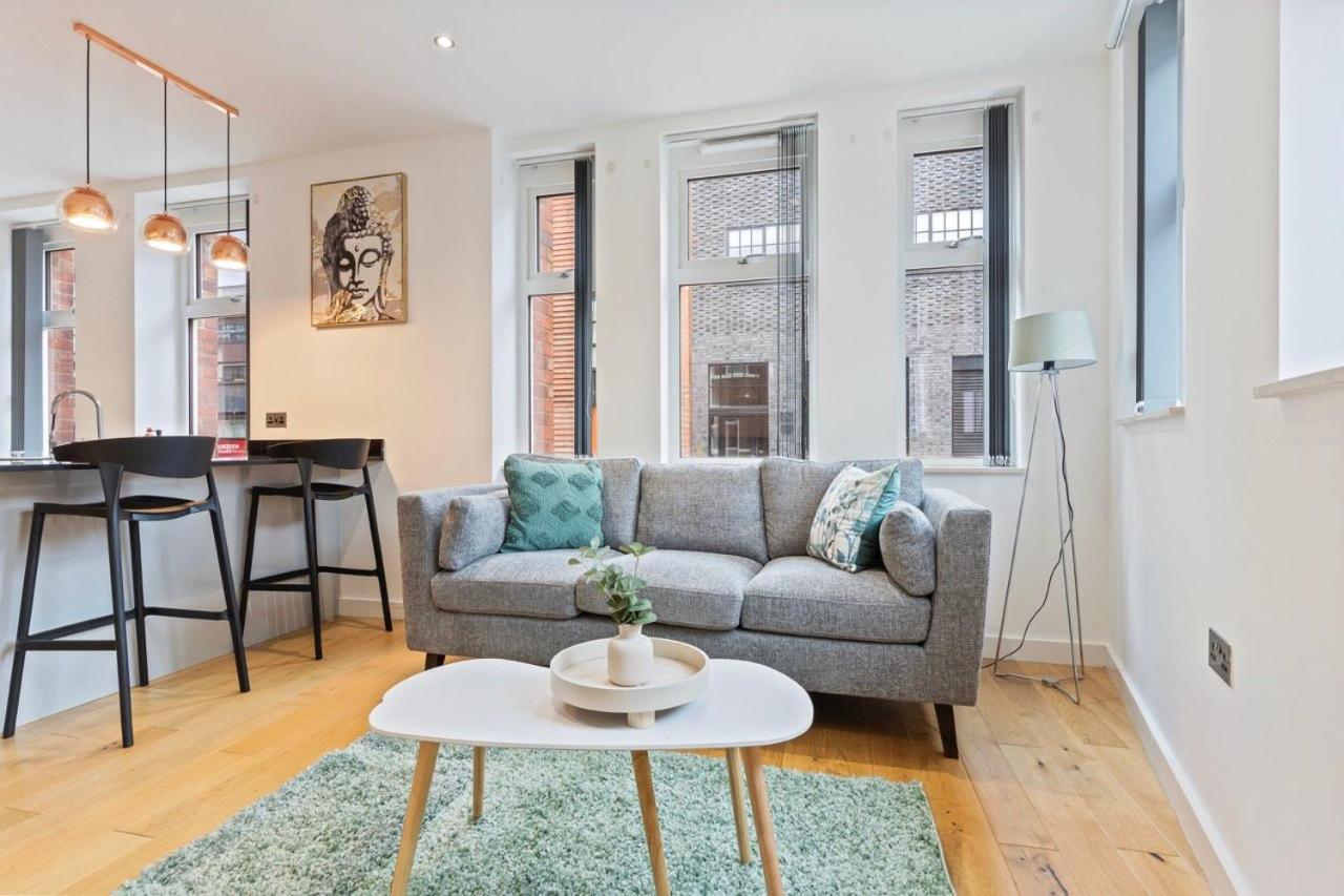 3 Bed Central Apt In Jewellery Quarter *