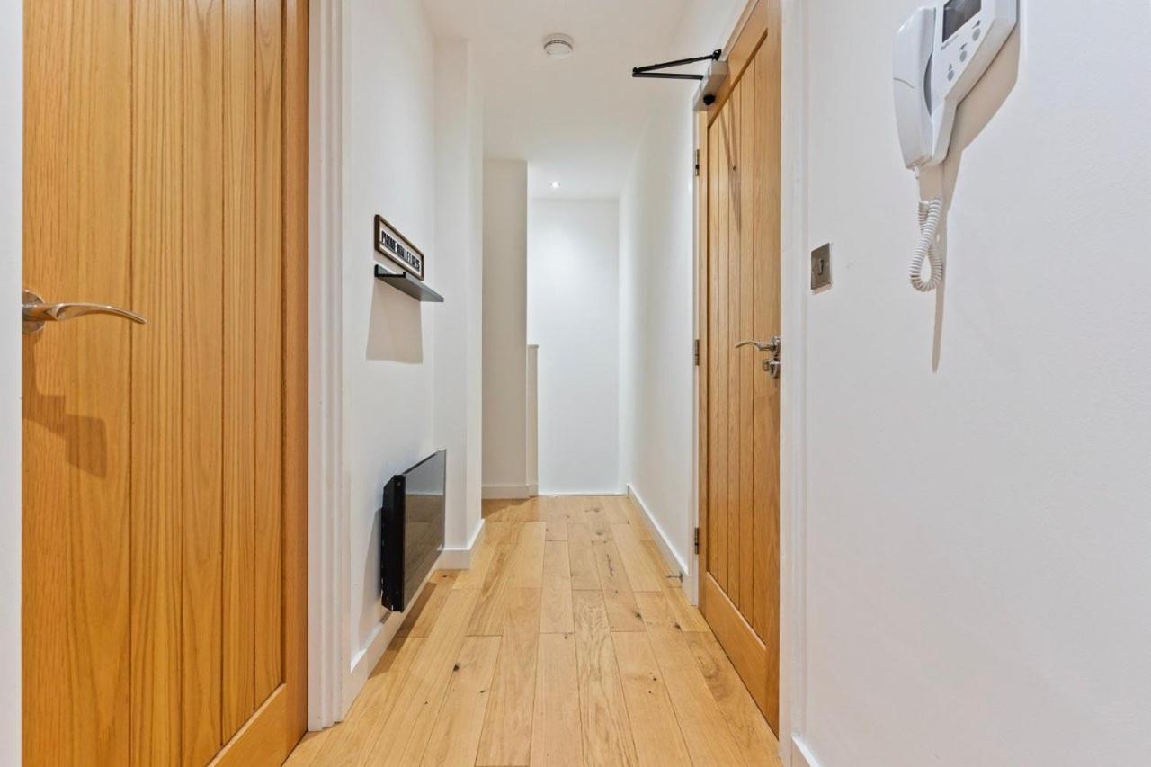 3 Bed Central Apt In Jewellery Quarter * Birmingham
